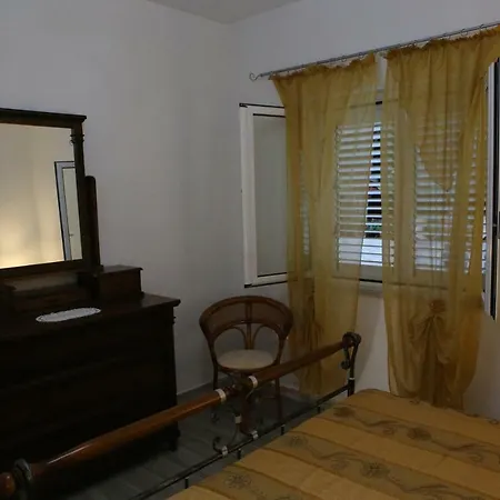 L'aurora Tropea 公寓 *